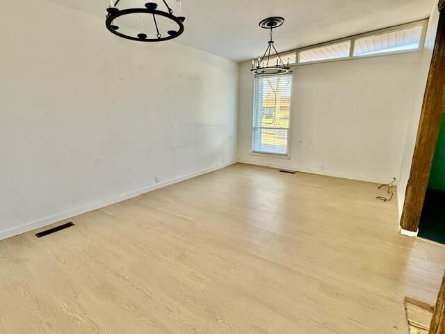 Property Photo:  307 Fairview  OK 74631 