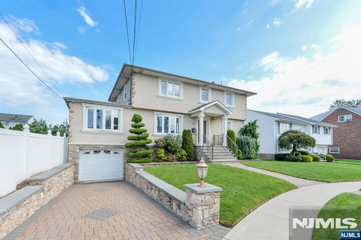 Property Photo:  16 Park Street  NJ 07606 