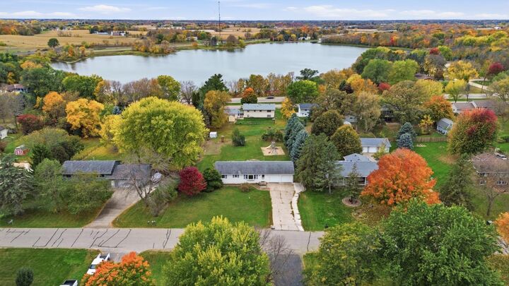 Property Photo:  3113 Aadland Avenue NE  MN 55313 