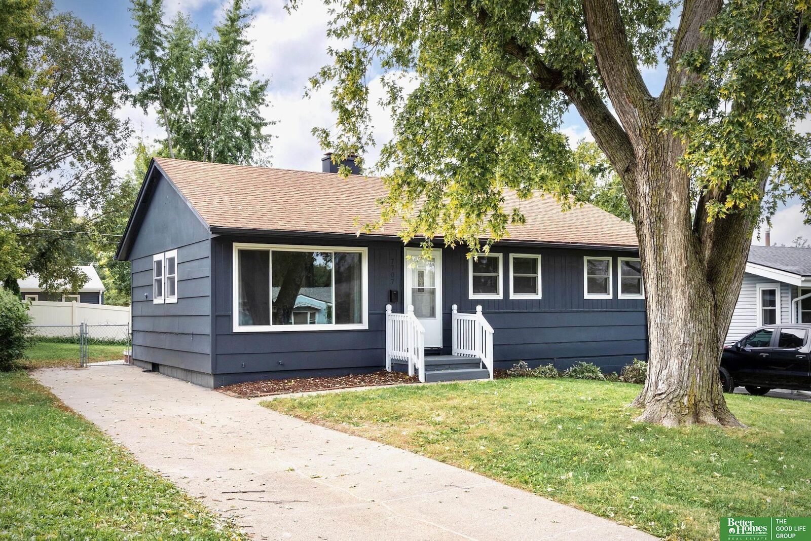 Property Photo:  7707 Lafayette Avenue  NE 68114 