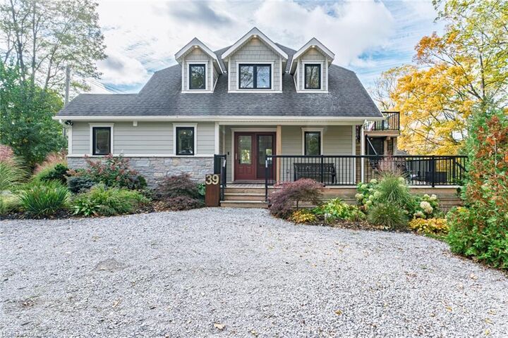 Property Photo:  39 King Street S  ON N3Y 4K2 