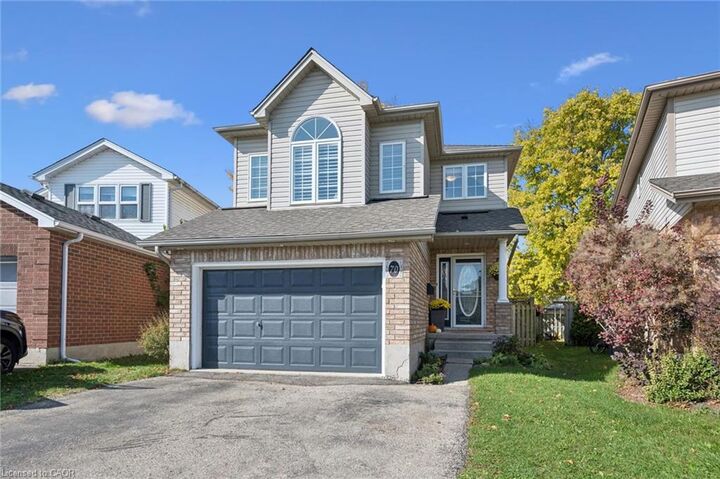 Property Photo:  70 Inge Court  ON N2K 3V7 