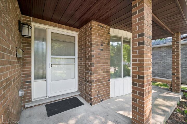 Property Photo:  167 Westvale Drive  ON N2T 1B7 