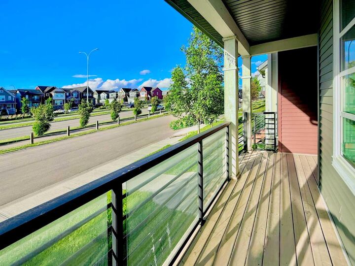 Property Photo:  189 Carringvue Way NW  AB T3P 1K6 