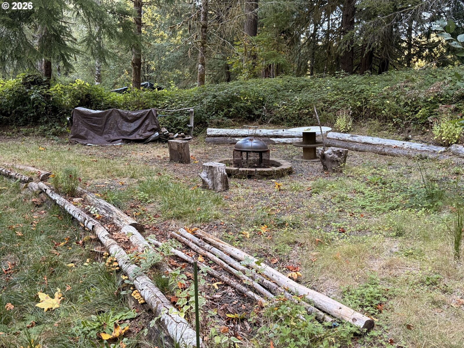 Property Photo:  