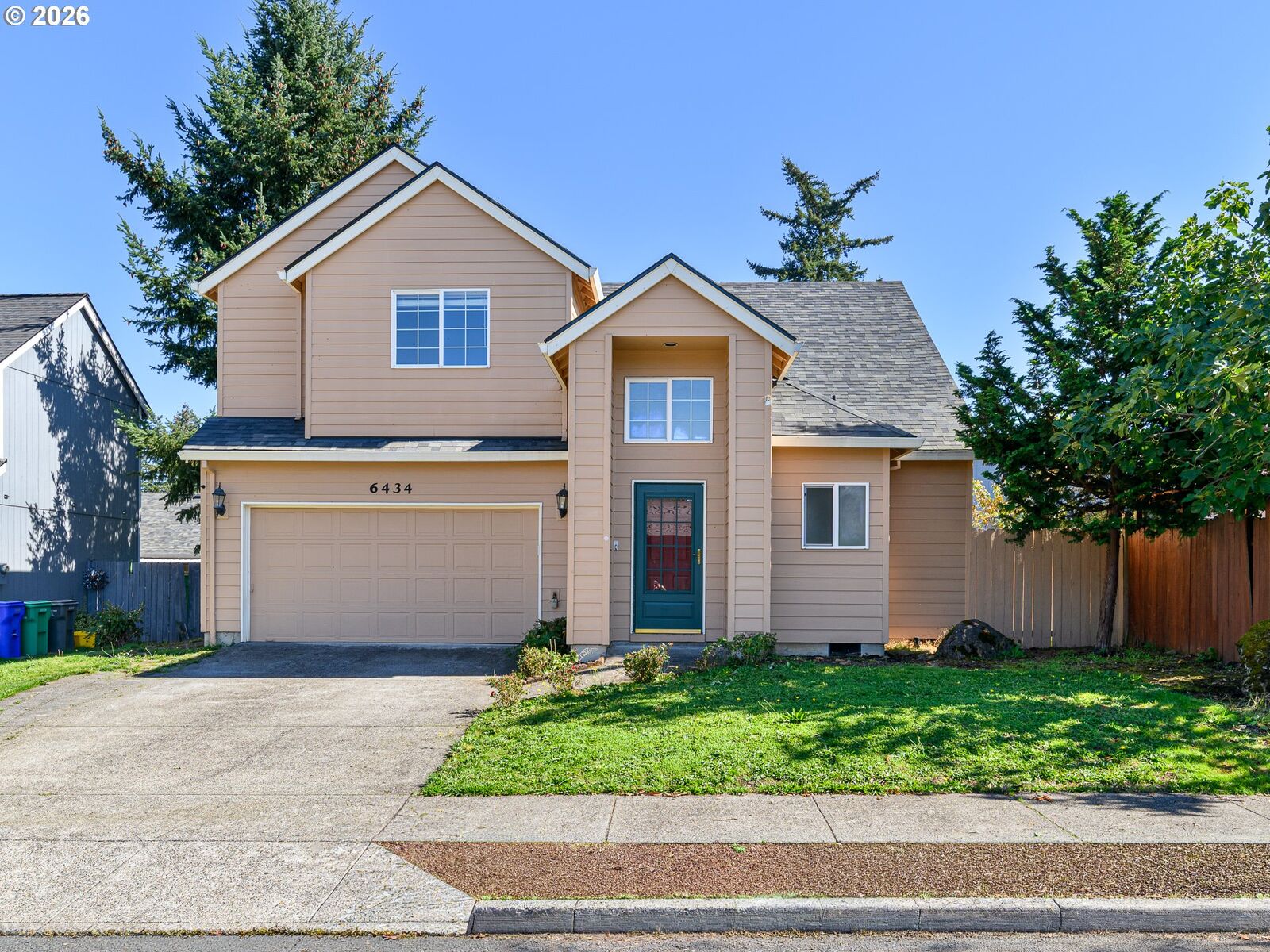 Property Photo:  6434 SE 138th Pl  OR 97236 