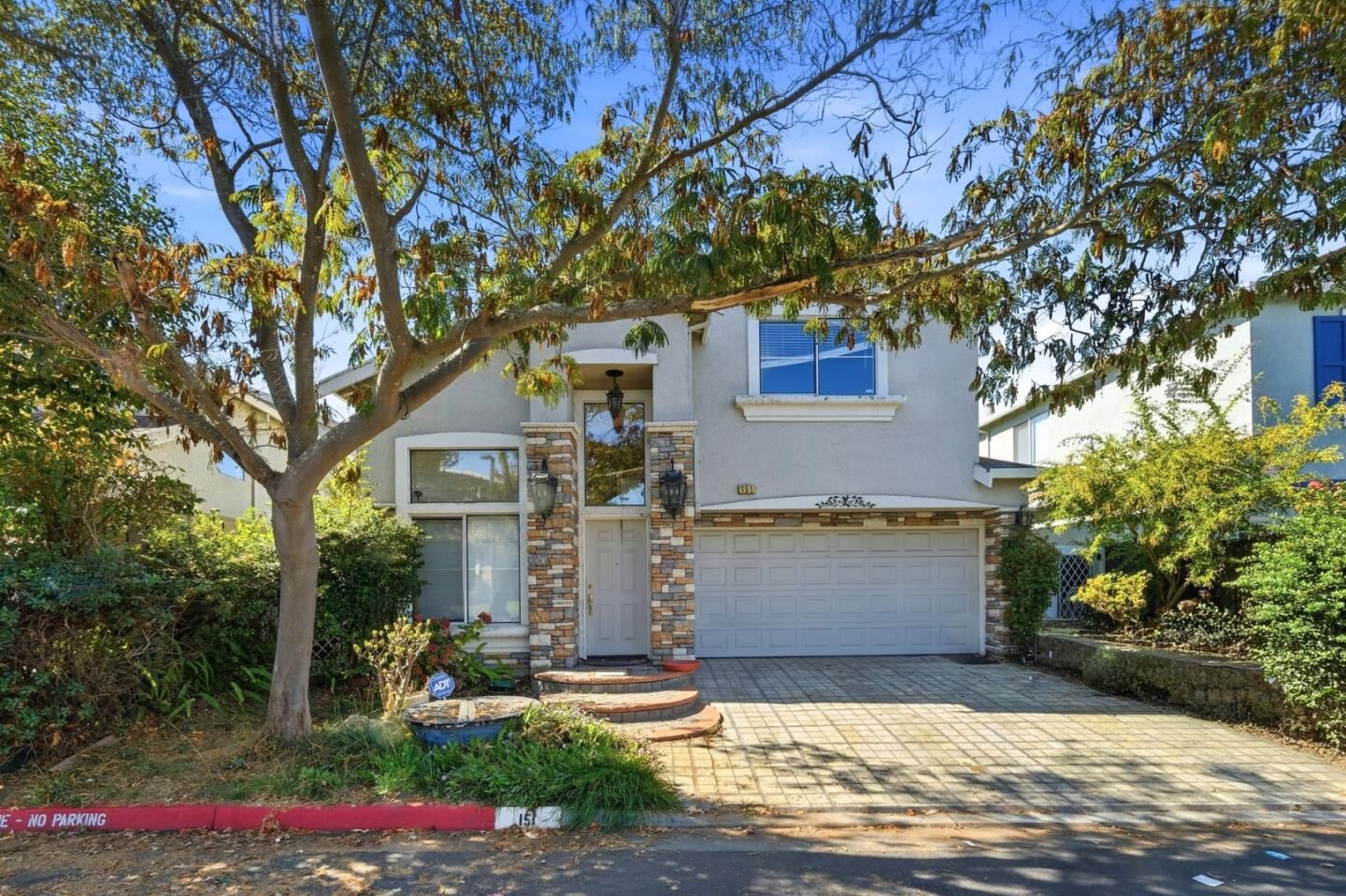 Property Photo: 151 Wellington Place CA 94591