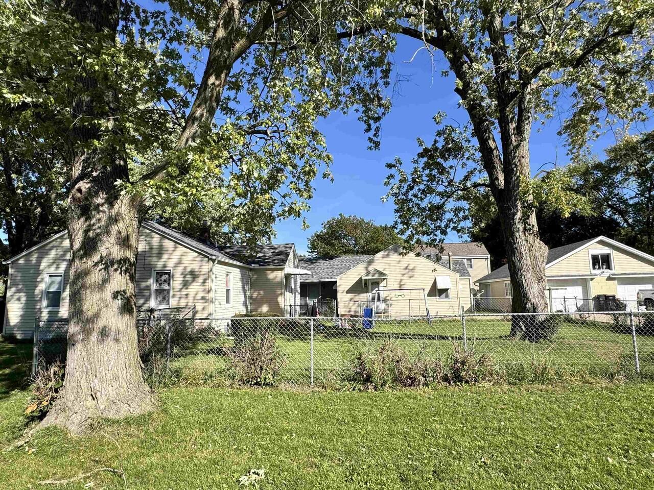 Property Photo:  1804 Cranston Road  WI 53511 