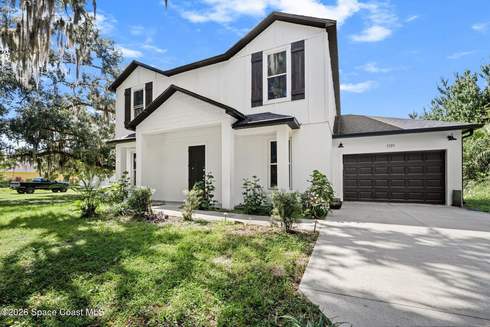 Property Photo:  1191 Gary Hunt Road  FL 32926 
