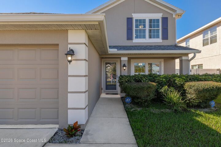 Property Photo:  1487 Alaqua Way  FL 32904 