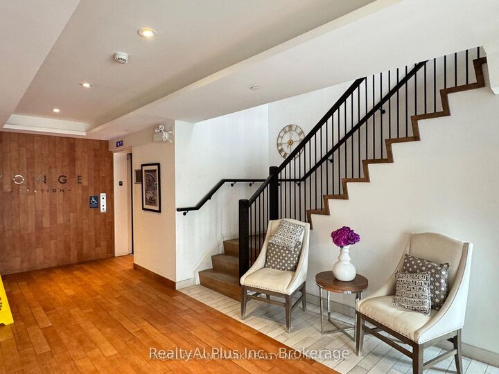 Property Photo:  100 Dean Avenue 404  ON L9J 0H1 