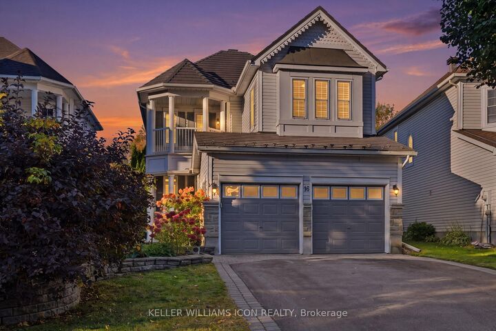 Property Photo:  16 Hemlo Crescent  ON K2T 1C7 