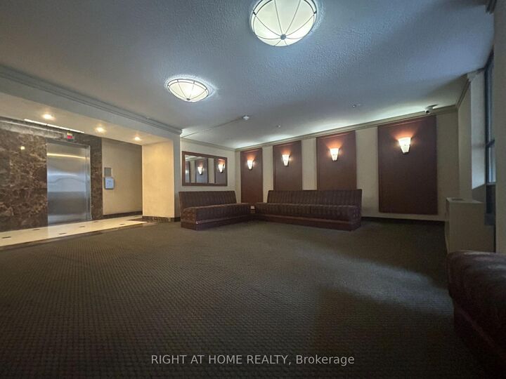 Property Photo:  20 Mississauga Valley Boulevard 1801  ON L5A 3S1 