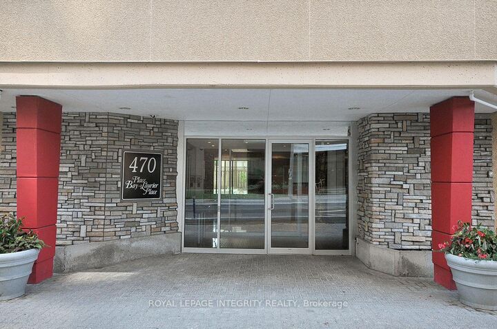 Property Photo:  470 Laurier Avenue W 1004  ON K1R 7W9 