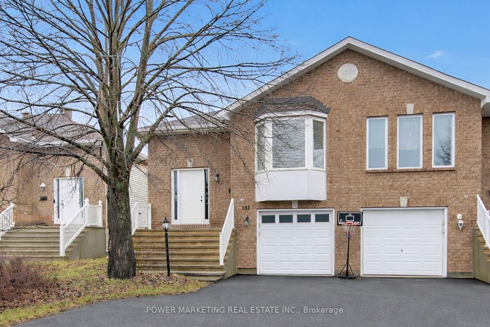 Property Photo:  181 Mountshannon Drive  ON K2J 4N1 