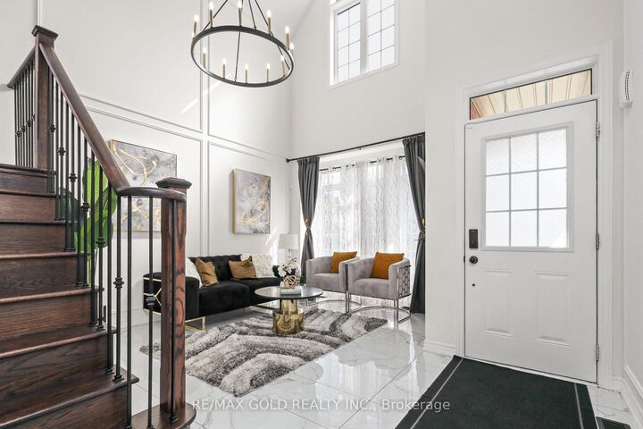 Property Photo:  36 Samuel Crescent  ON L9X 2A4 