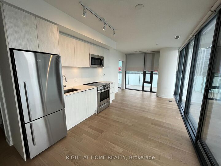 Property Photo:  25 Richmond Street E 2112  ON M5C 0A6 