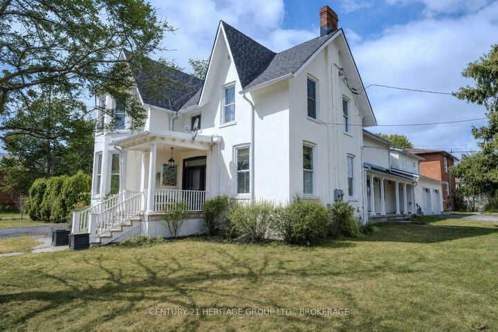 Property Photo: 201 Bridge Street W ON K7R 2E5
