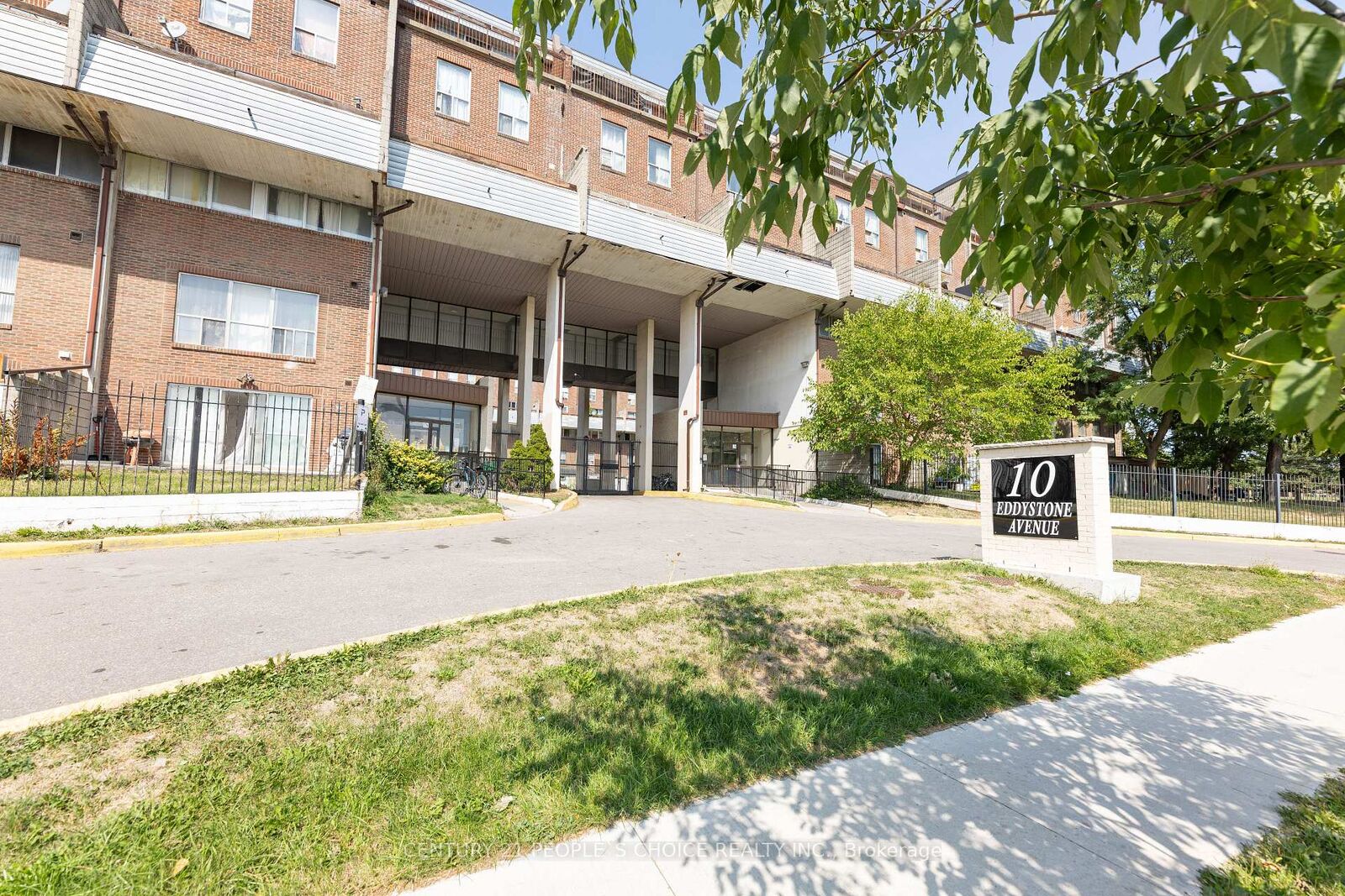 Property Photo: 10 Eddystone Avenue 116 ON M3N 2T2