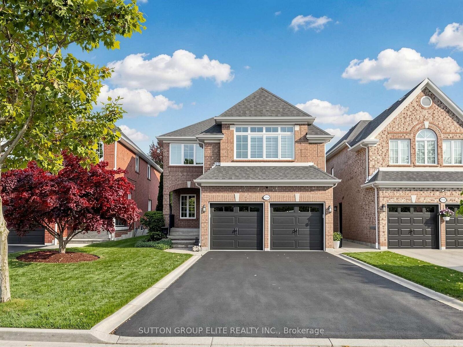 Property Photo:  5708 Wells Place Drive  ON L5M 5T6 
