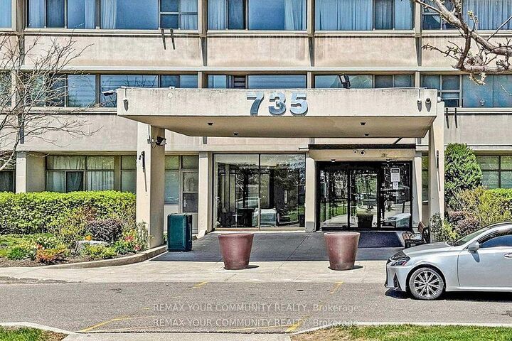 Property Photo:  735 Don Mills Rd Road 2108  ON M3C 1T1 