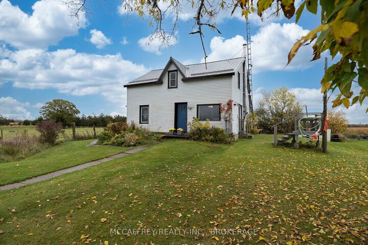 Property Photo:  6986 Old Highway 2 N/A  ON K0K 3A0 
