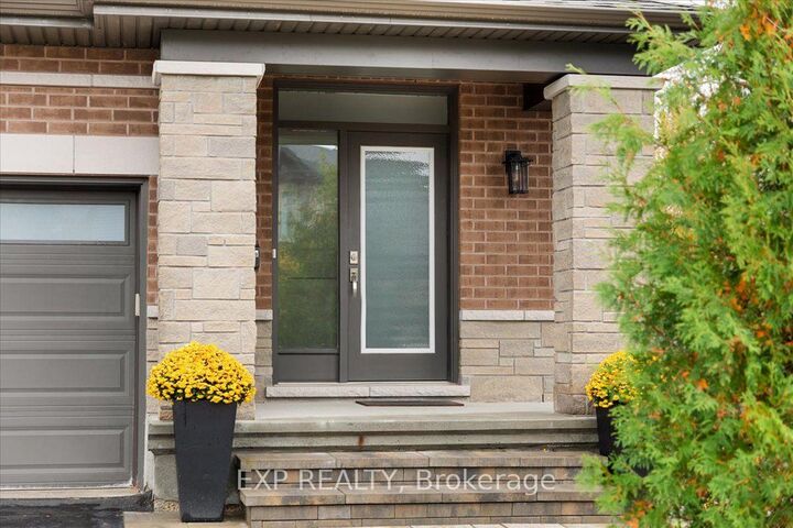 Property Photo:  328 Serenade Crescent  ON K1S 0B8 