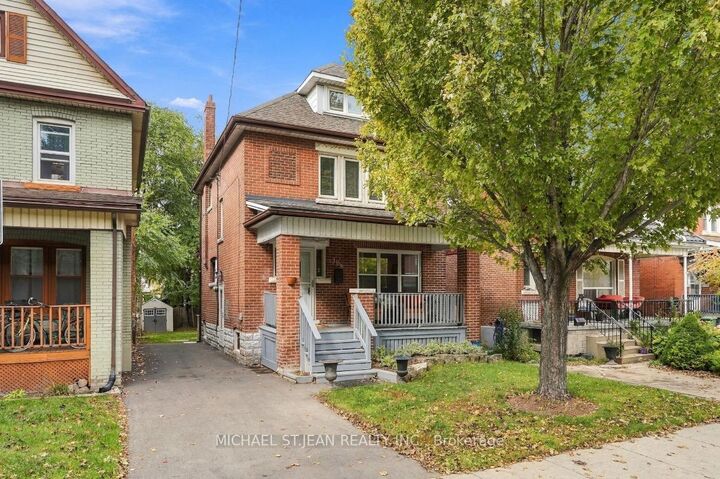 Property Photo:  105 Balmoral Avenue N  ON L8L 7R7 