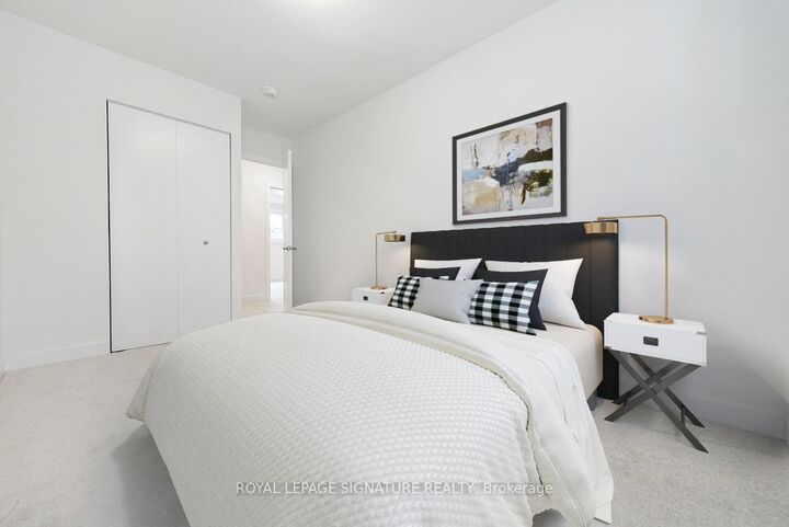 Property Photo:  88 Tunbridge Crescent 49  ON L8W 1L3 