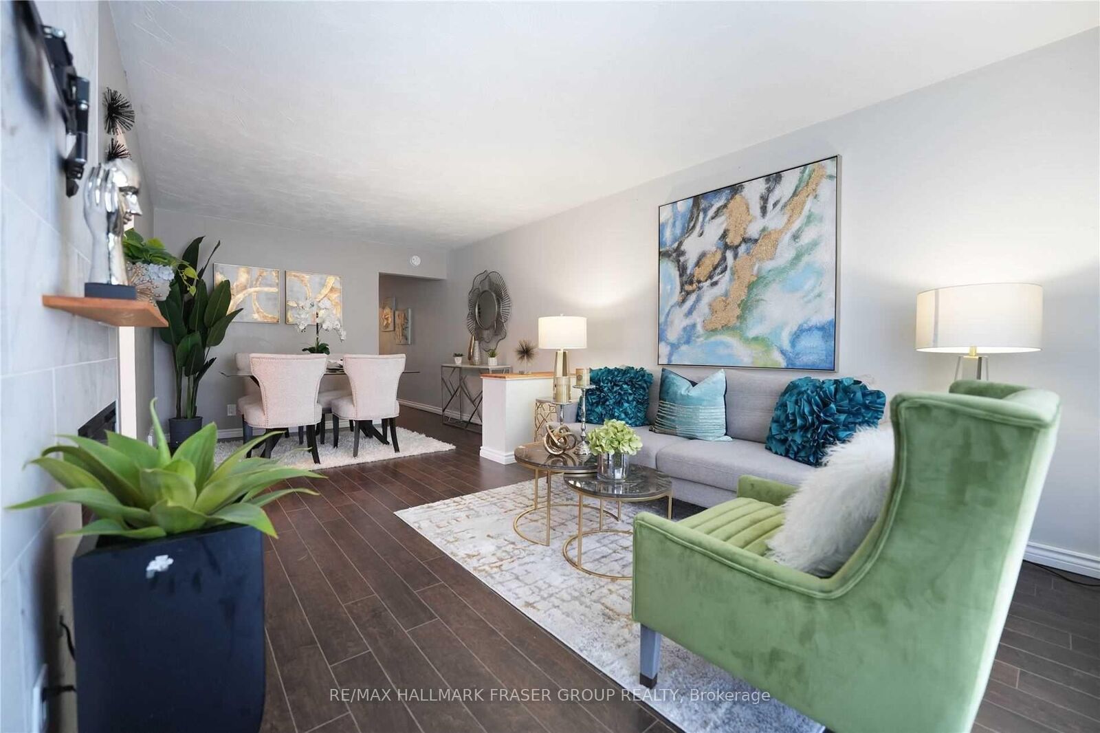 Property Photo:  92 Overture Road  ON M1E 2V9 