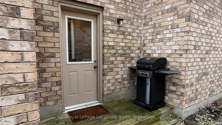Property Photo:  37 Davis Street Lower Unit  ON L9Y 0E2 
