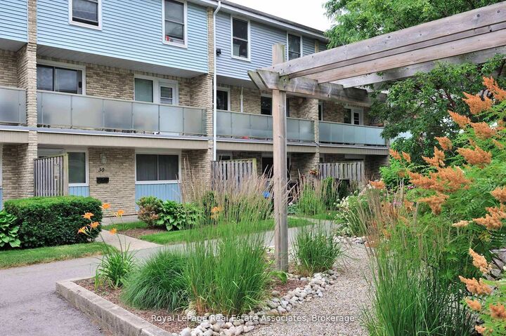 Property Photo:  35 Breckenridge Drive 30  ON N2B 3H5 