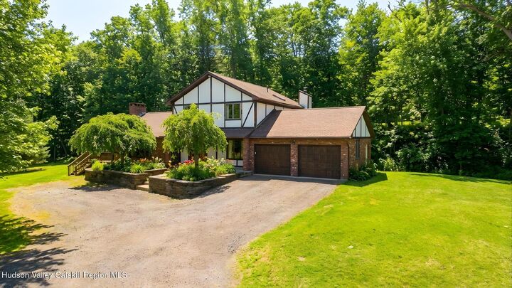 Property Photo:  5 Maverick  NY 12498 