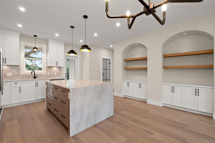 Property Photo:  954 Preston Way #103  BC V9B 3B9 