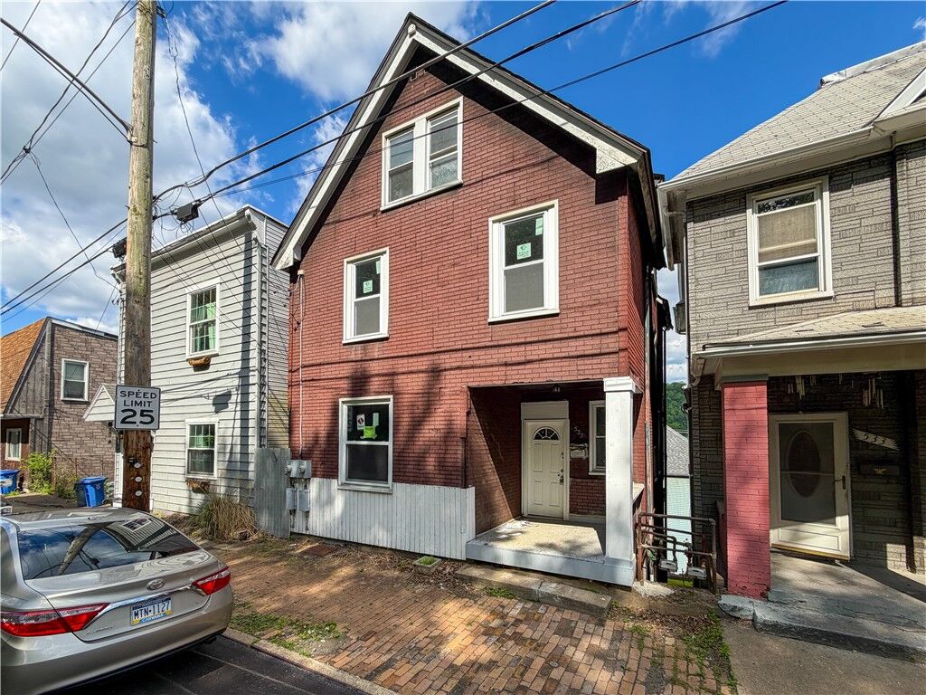Property Photo: 535 W 8th Avenue PA 15120