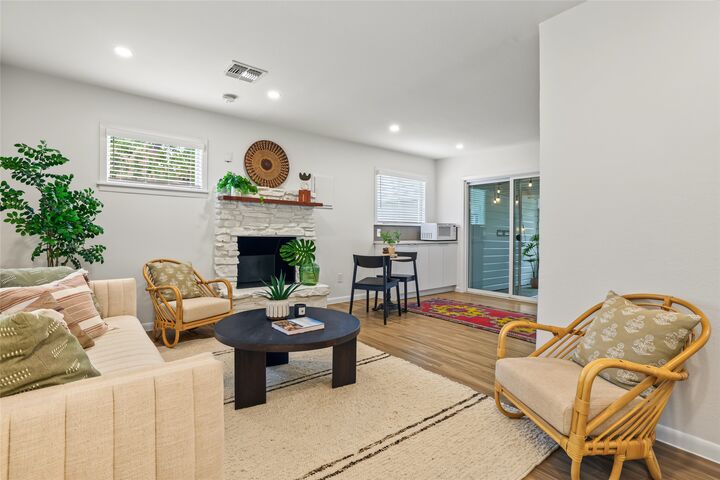 Property Photo: 9802 Zion Way TX 78733