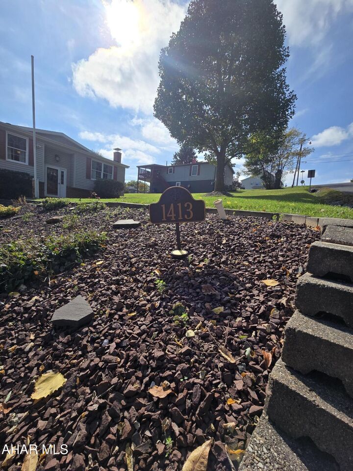 Property Photo:  1413 29th Avenue  PA 16601 