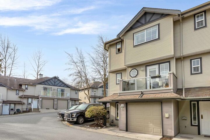 Property Photo:  11229 232 Street 51  BC V2X 2N4 