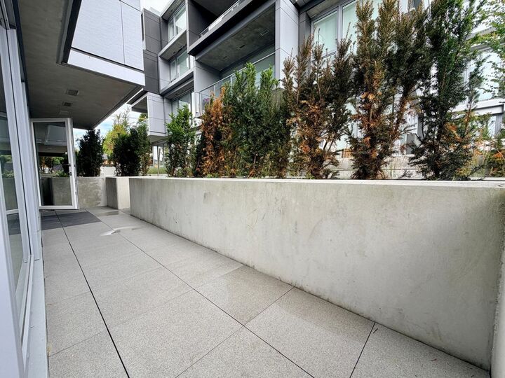 Property Photo:  8120 Oak Street 104  BC V6P 0N2 
