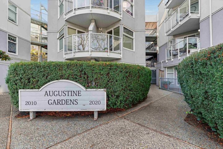 Property Photo:  2020 W 8th Avenue 314  BC V6J 1W5 