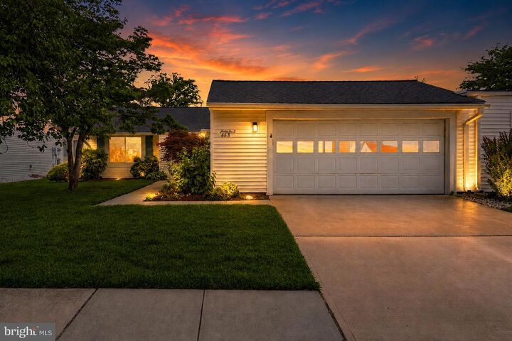 Property Photo:  66 Essex Road 66B  NJ 08831 