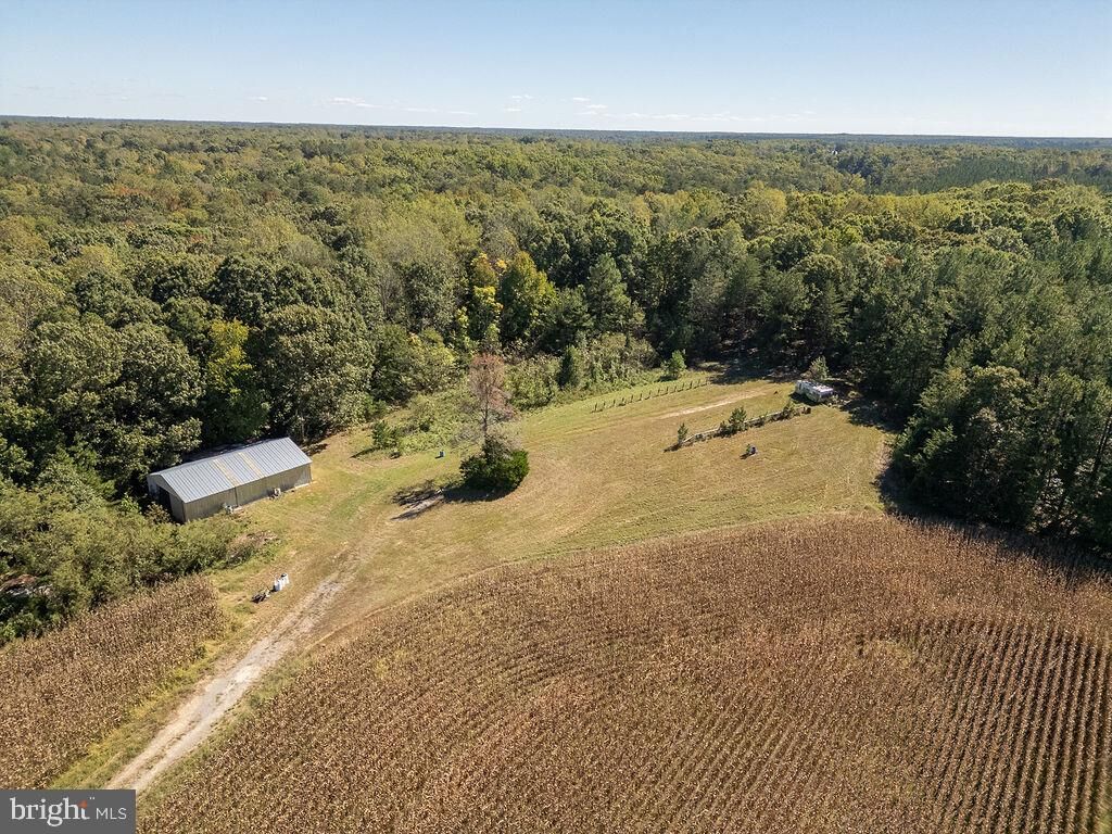 Property Photo:  Ullainee Road  VA 22436 