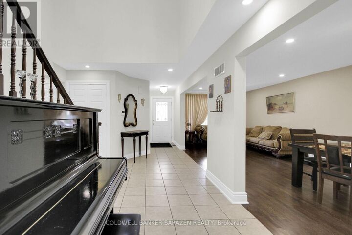 Property Photo:  185 Twyford Street  ON K1V 0V8 