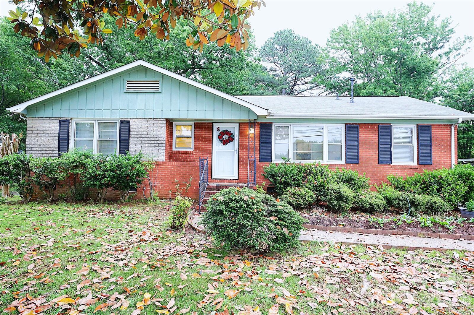 Property Photo: 3016 Boston Avenue NC 28212