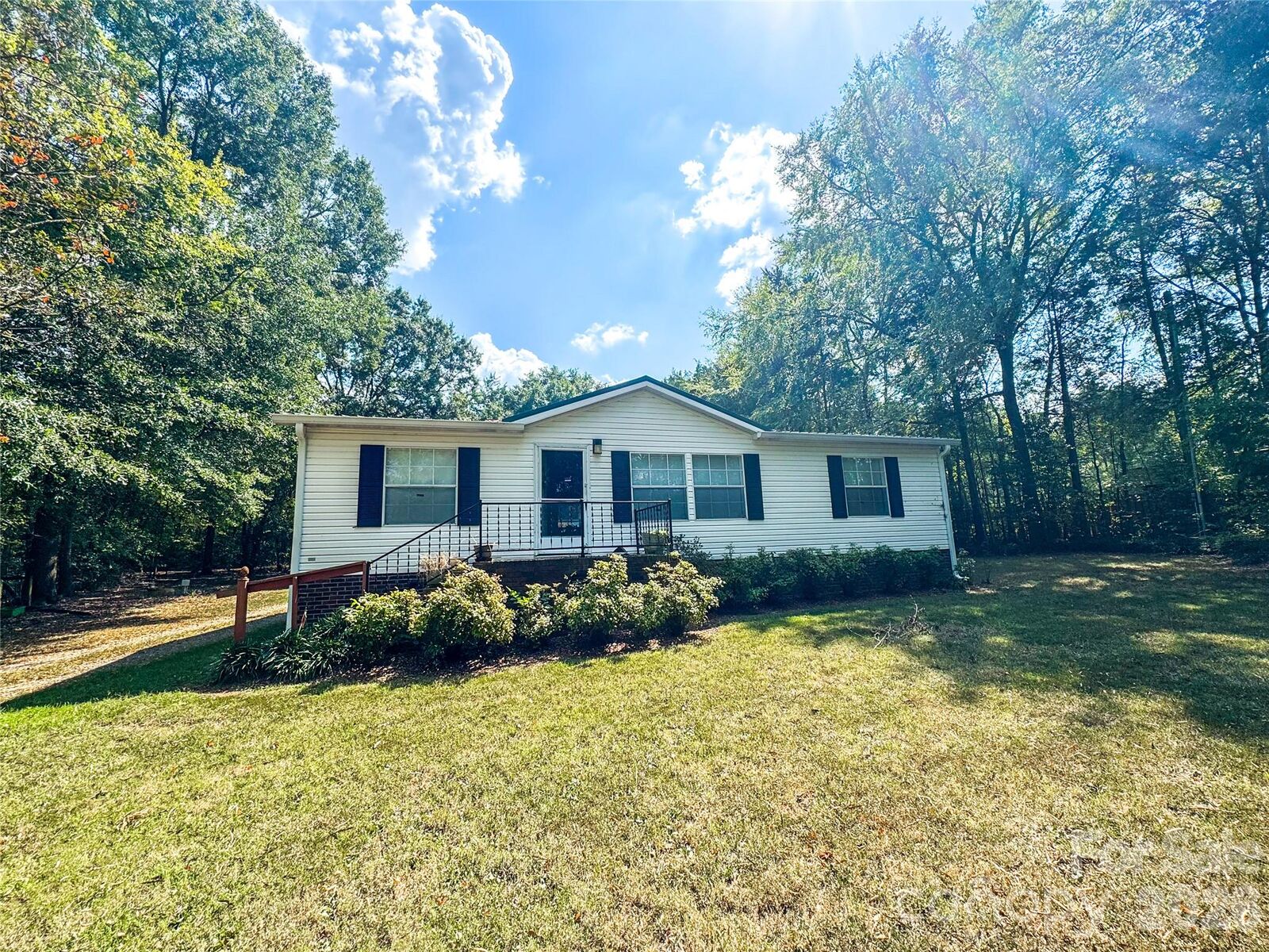 Property Photo:  4103 Pebblebrook Circle SW  NC 28027 