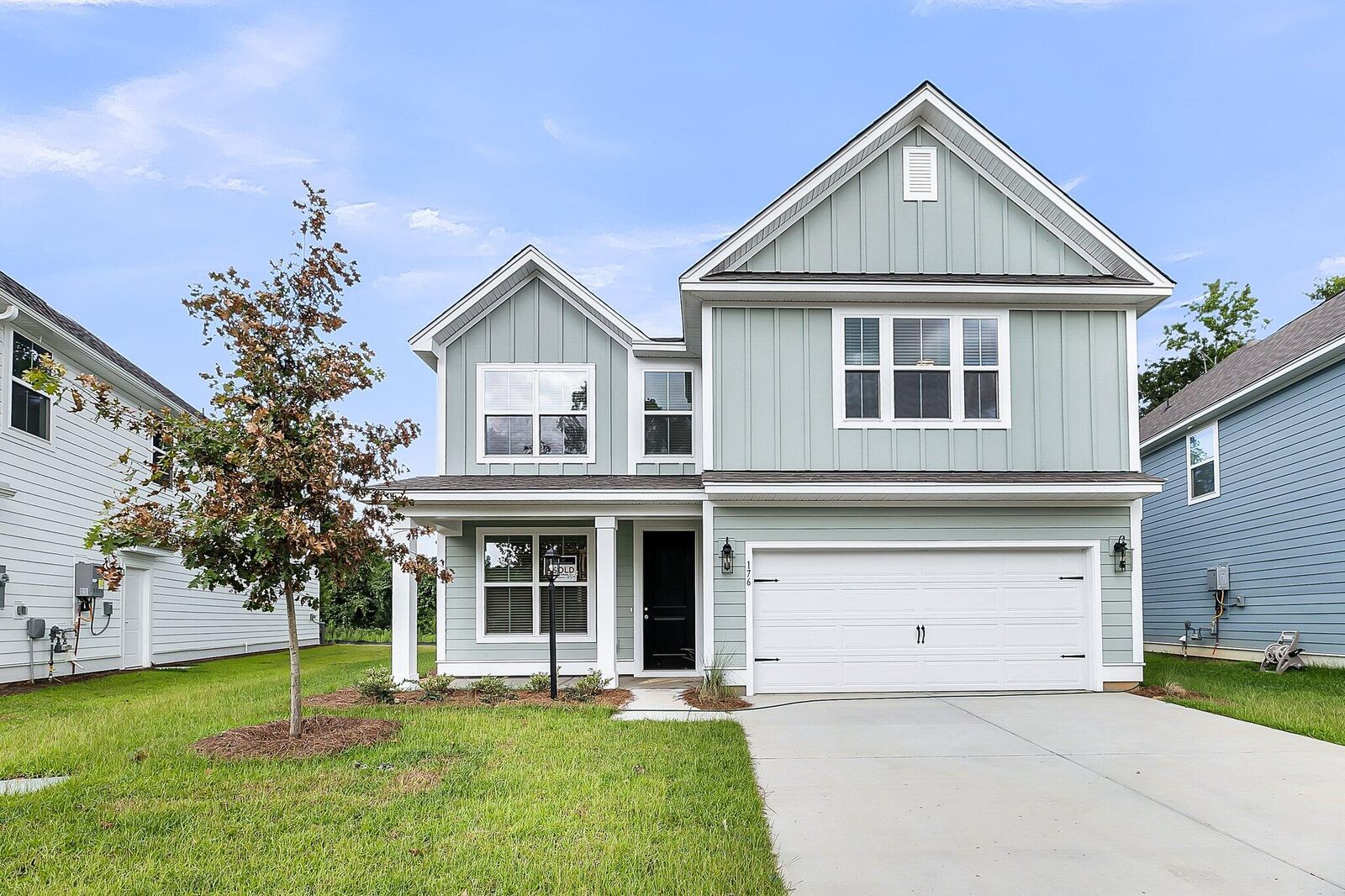 Property Photo: 734 Alma Square Drive SC 29461