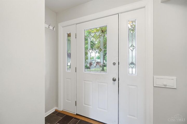 Property Photo:  1020 Cloverfield Lane  OH 45224 
