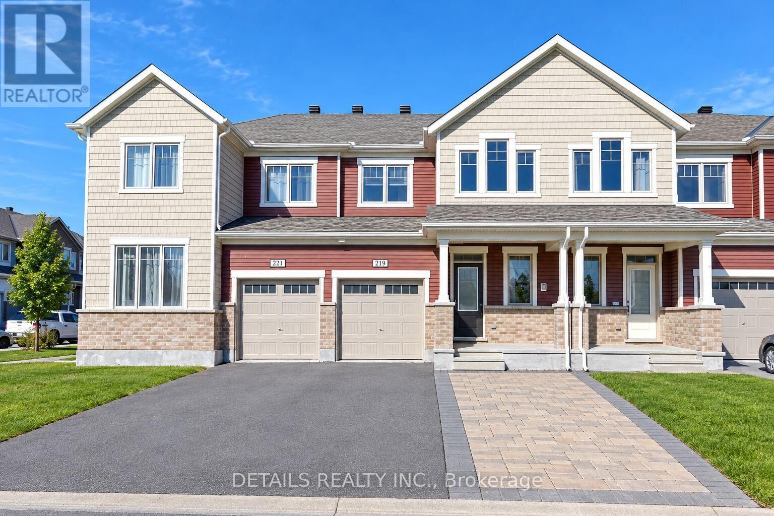 Property Photo:  219 Merak Way  ON K2J 6N7 