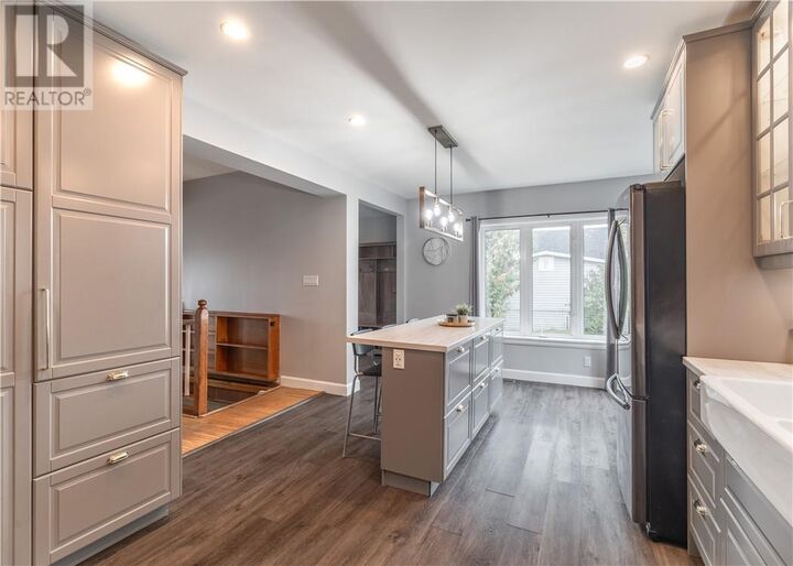 Property Photo: 29 Stanhope Avenue ON P0H 2N0