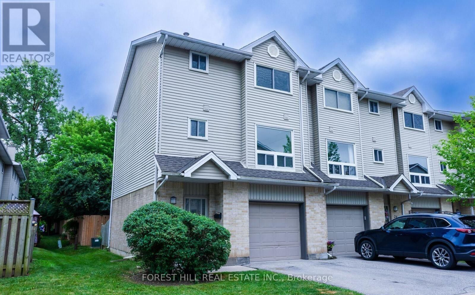 Property Photo:  1990 Wavell Street 25  ON N5V 4N5 
